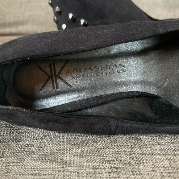 6.5 Kardashian Studded Black Suede Heels - Picture 3 of 8